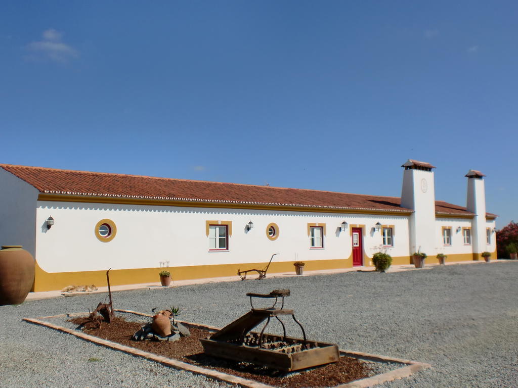 Monte Chalaca - Turismo Rural Ferreira Do Alentejo Ngoại thất bức ảnh