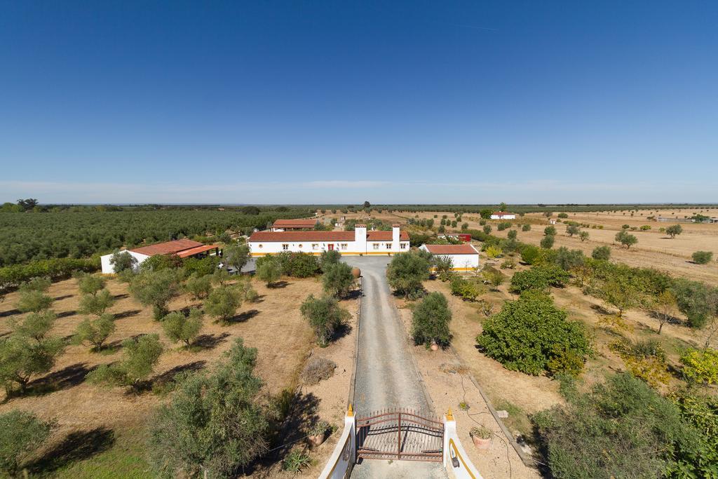 Monte Chalaca - Turismo Rural Ferreira Do Alentejo Ngoại thất bức ảnh