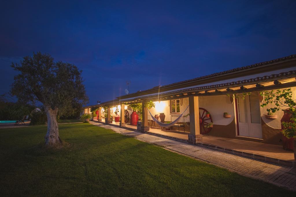 Monte Chalaca - Turismo Rural Ferreira Do Alentejo Ngoại thất bức ảnh
